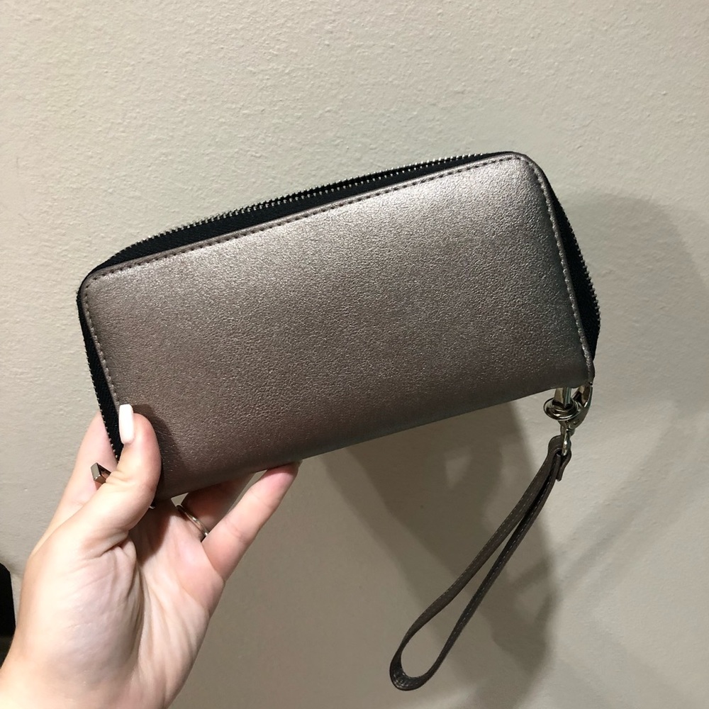 Wristlet/wallet